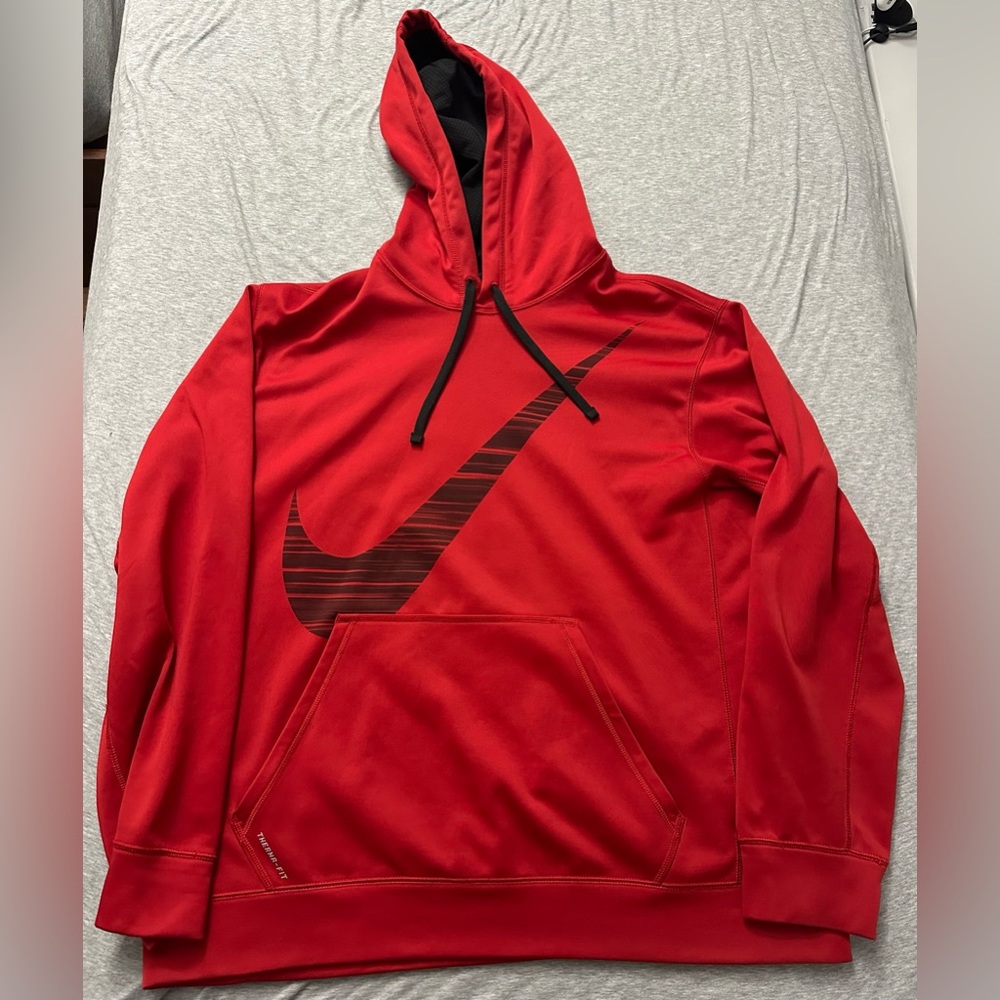 Nike Therma-Fit Hoodie